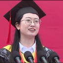 女 演讲