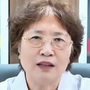 中年女医生