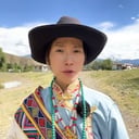 藏族 包玲